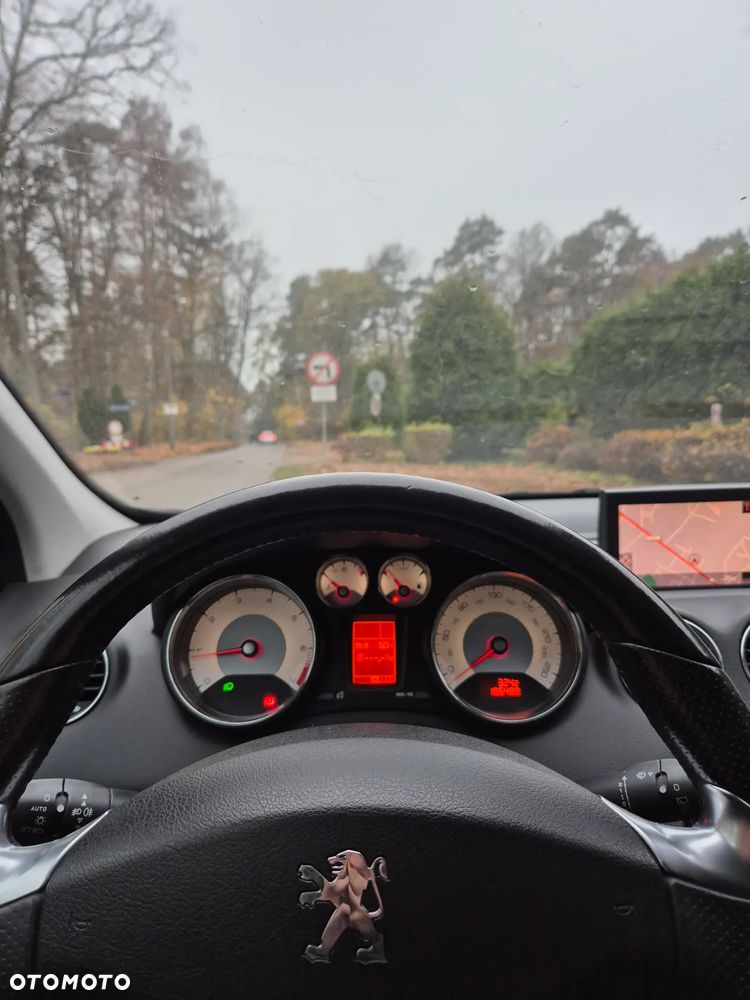 Peugeot 308 200 THP GTi - 11