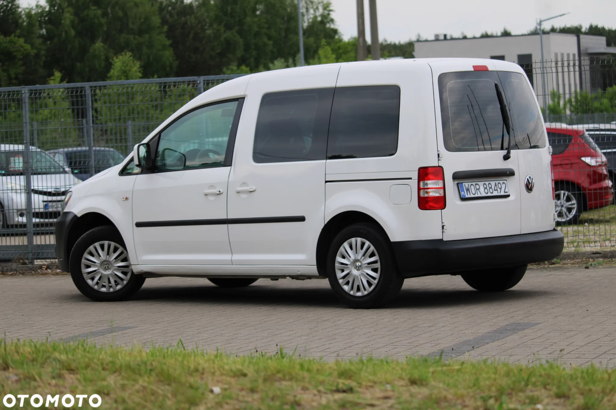 Volkswagen Caddy - 11