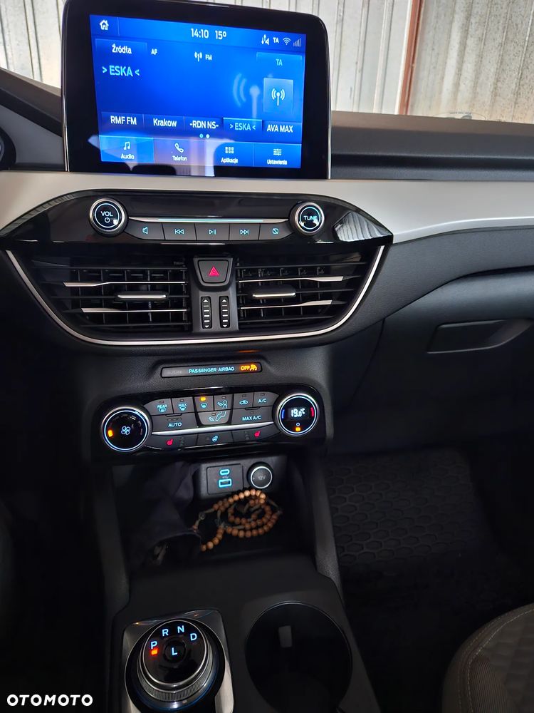 Ford Kuga - 15