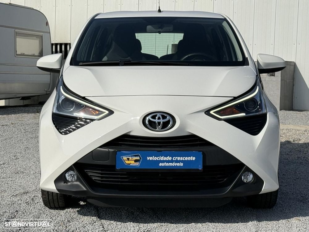Toyota Aygo 1.0 X-Play+X-Touch - 2