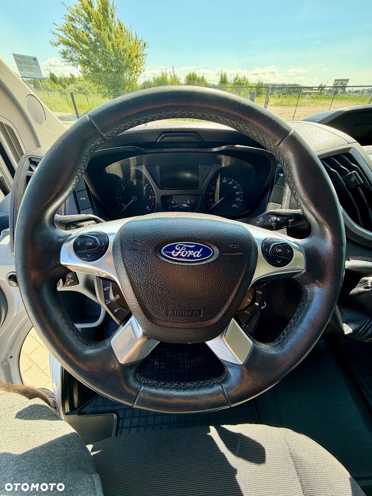 Ford Transit - 11