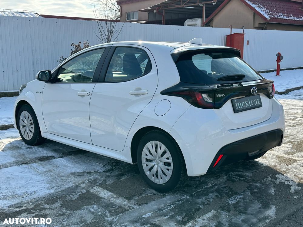 Toyota Yaris 116 1.5 VVT-i Business Edition - 4