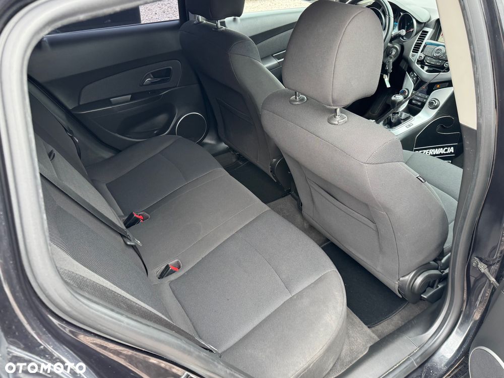 Chevrolet Cruze 1.7TD LT+ - 12