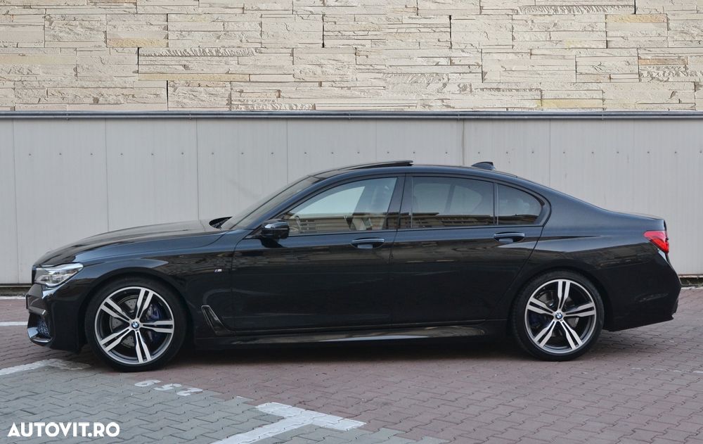 BMW Seria 7 740i - 29