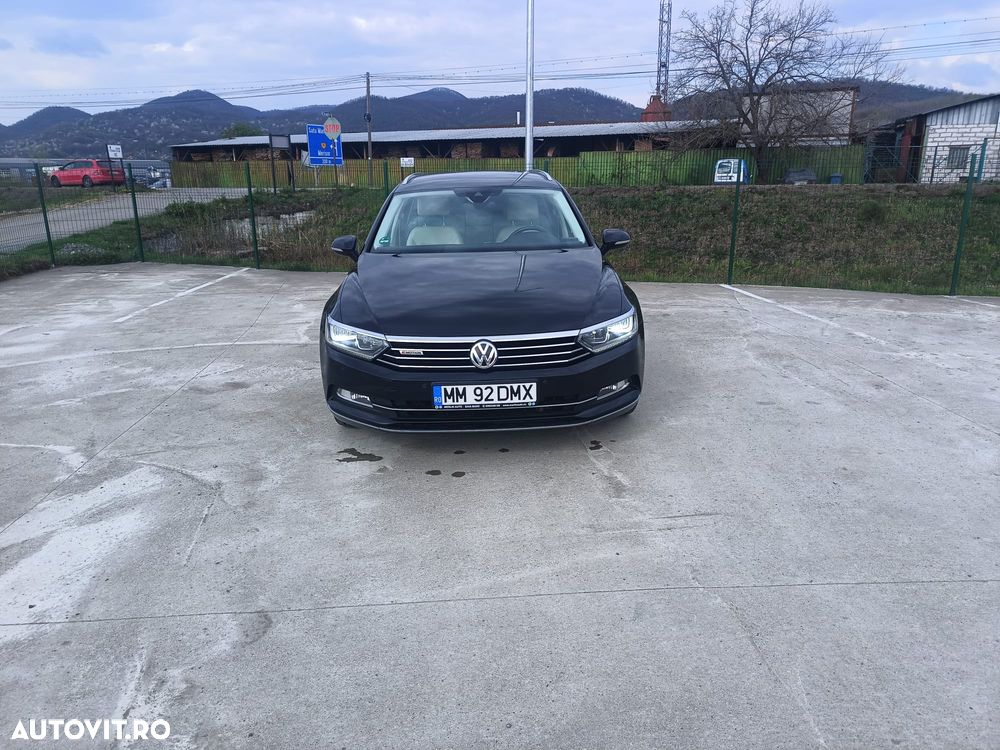 Volkswagen Passat 2.0 TDI DSG Highline - 2