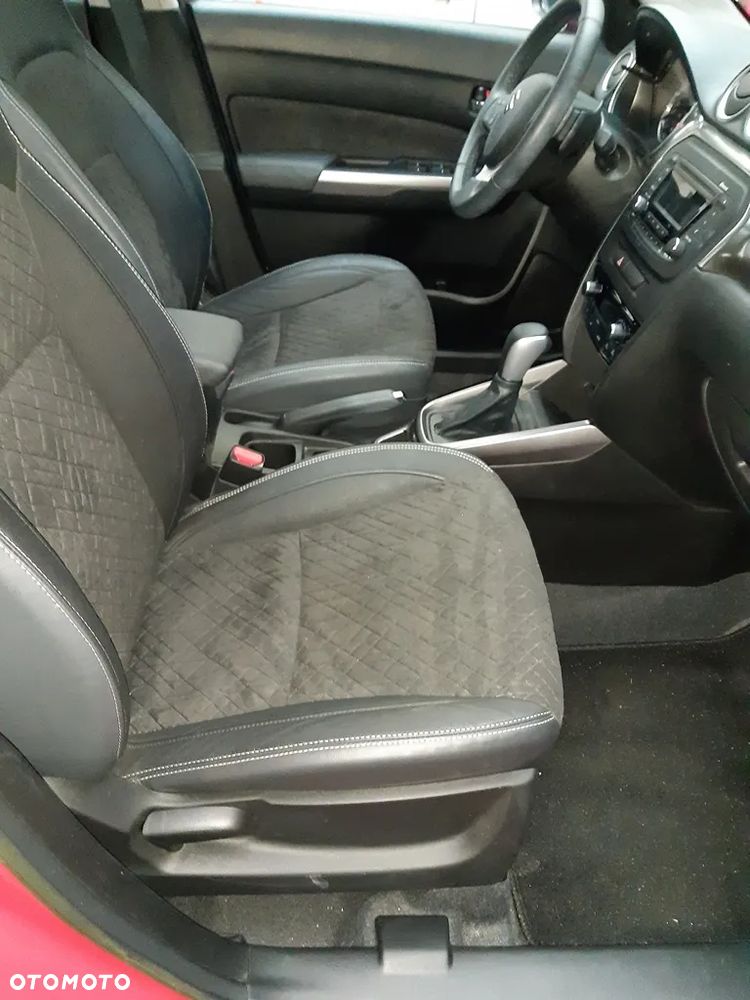 Suzuki Vitara - 11