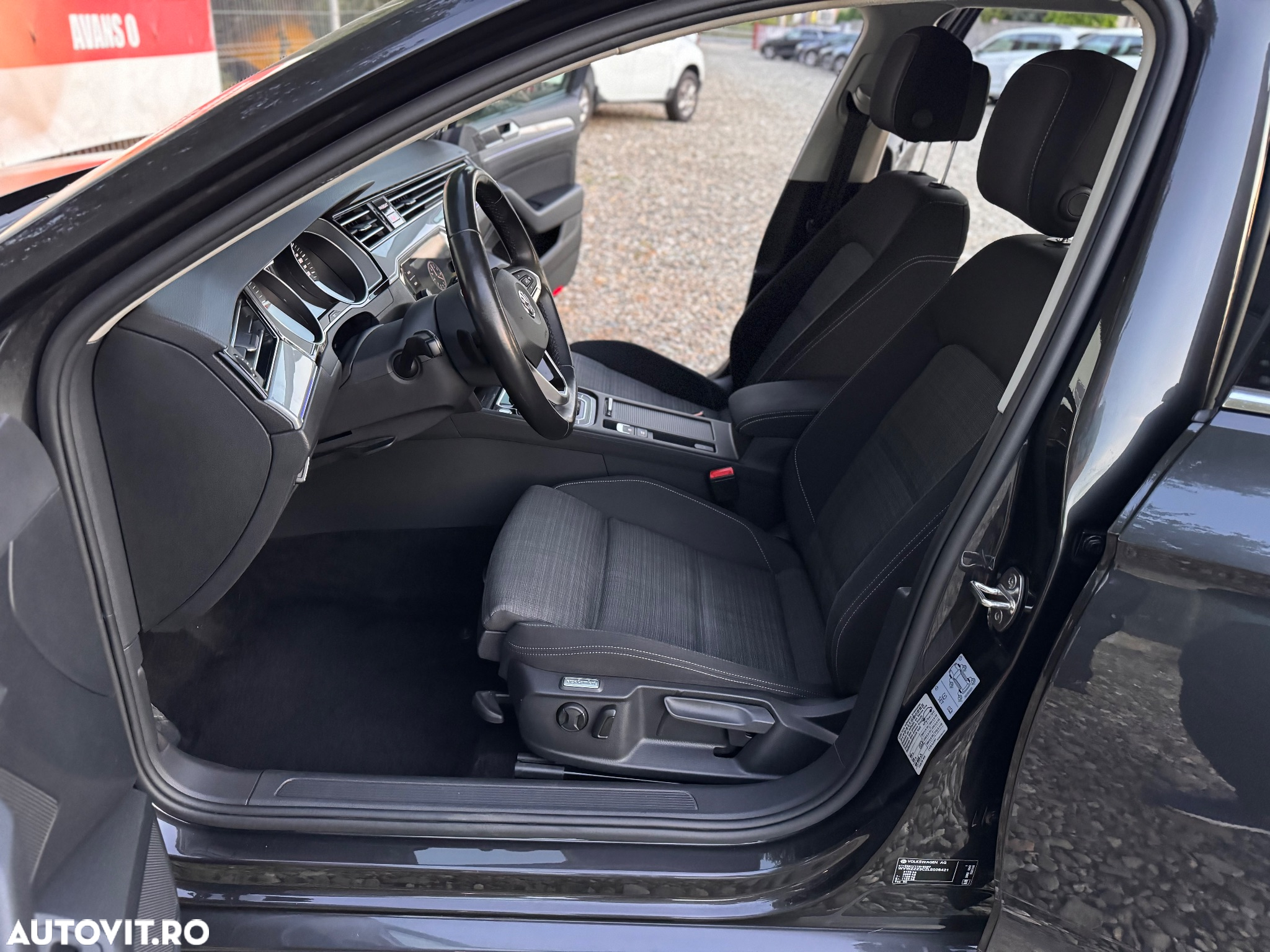 Volkswagen Passat Variant 2.0 TDI DSG (BlueMotion Technology) Highline - 16