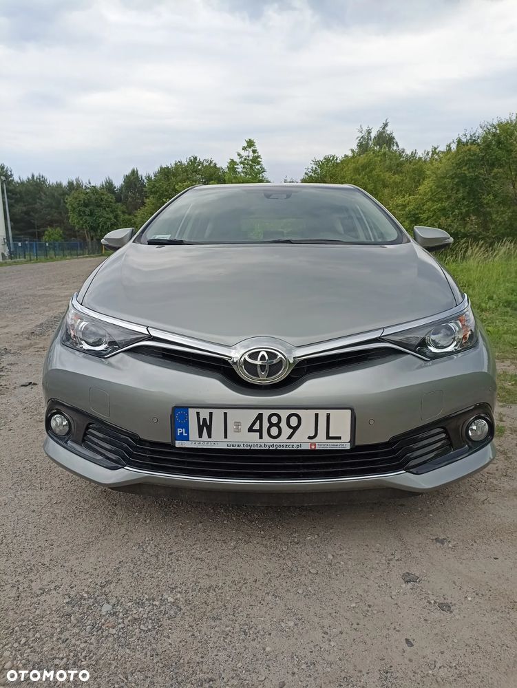Toyota Auris 1.6 Premium - 2