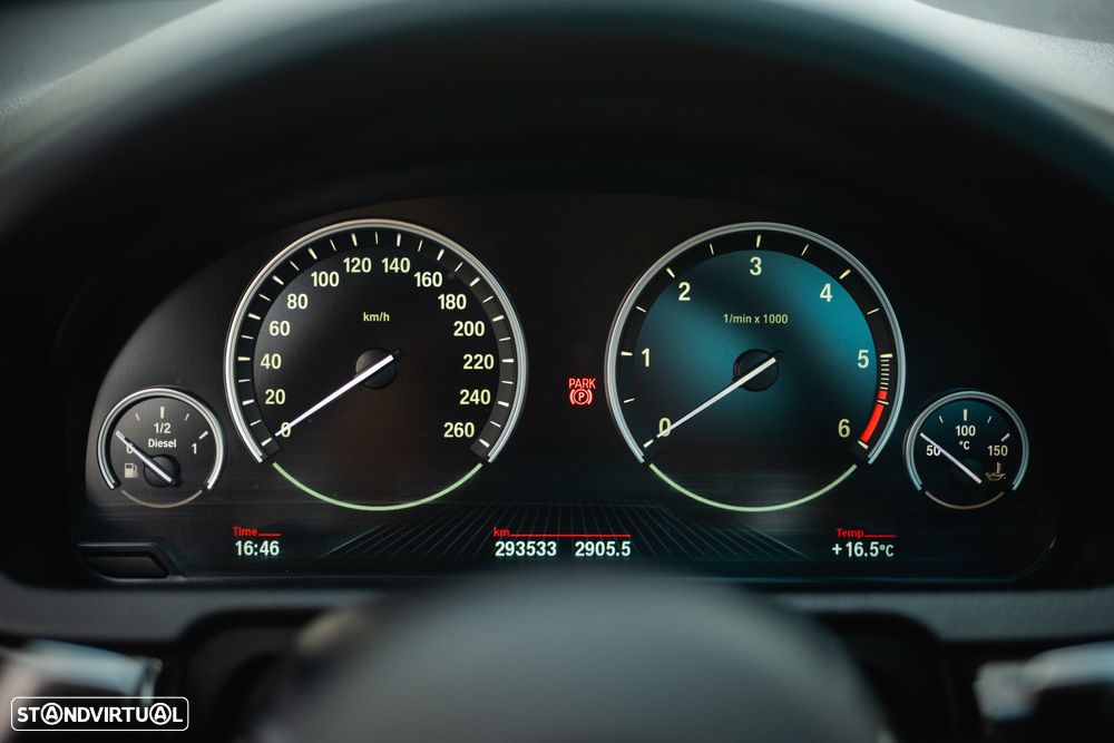 BMW 535 Gran Turismo d Pack M - 44