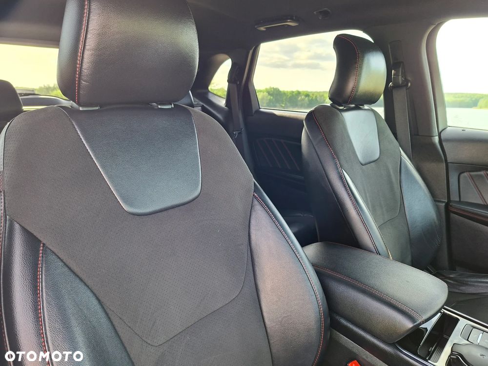 Ford Edge 2.0 EcoBlue Bi-Turbo 4x4 ST-LINE - 17