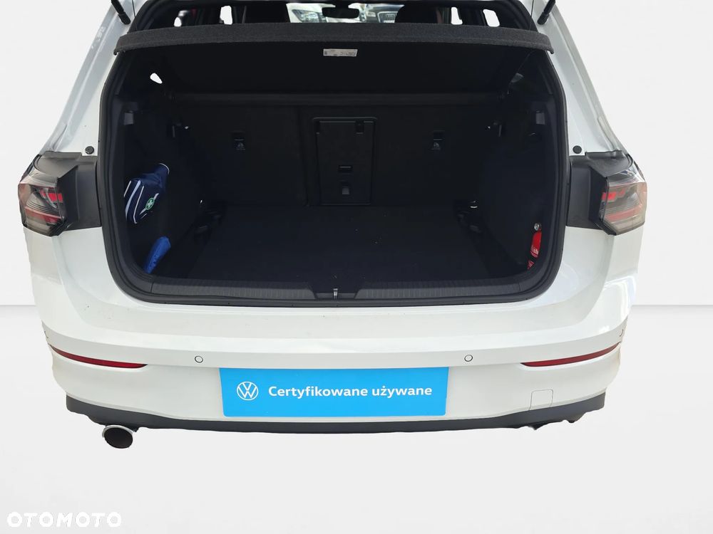 Volkswagen Golf - 11
