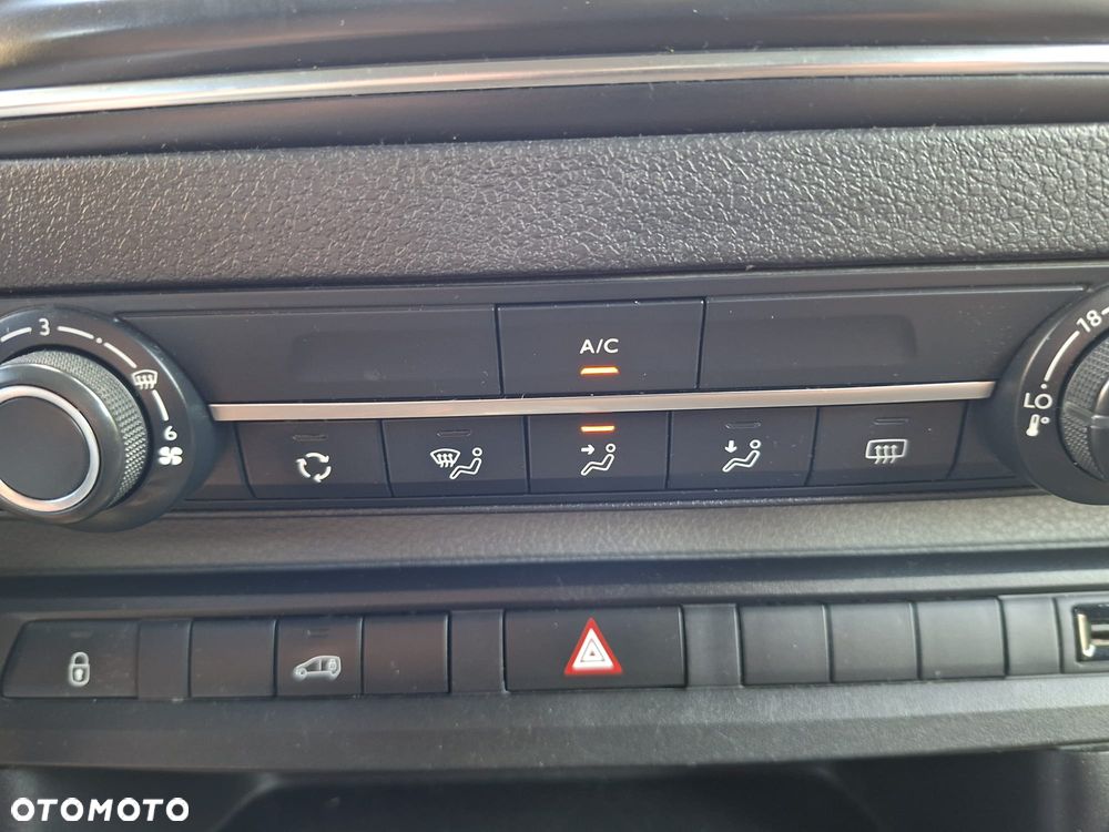 Toyota PROACE - 15