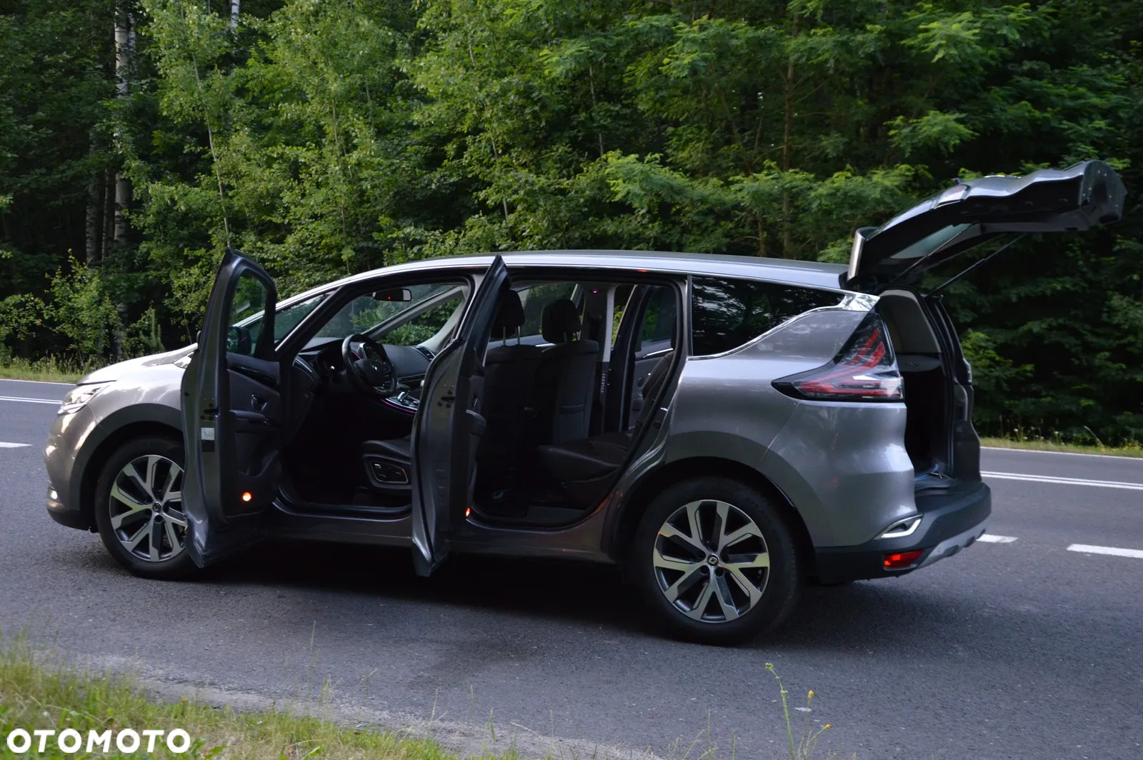Renault Espace 1.6 dCi Energy Magnetic EDC - 26
