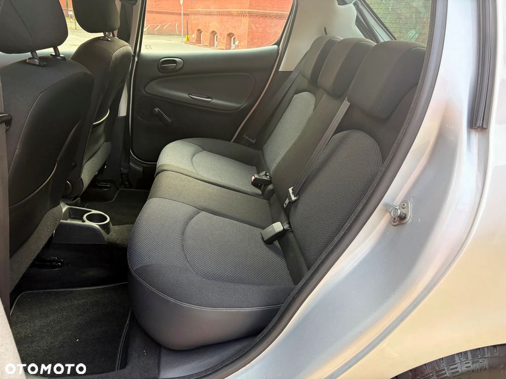 Peugeot 206 - 6