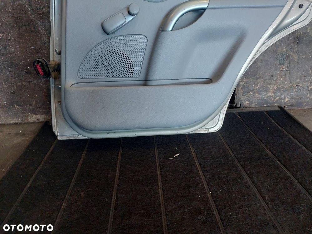 DRZWI KOMPLETNE PRAWY TYŁ CITROEN C3 I KDDC - 5