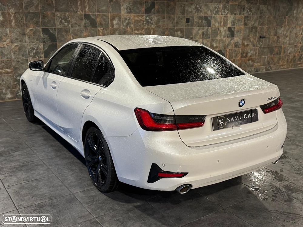 BMW 330 e Line Sport Auto - 3