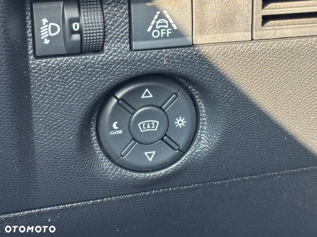 Citroën C4 1.2 PureTech C-Series S&S EAT8 - 22