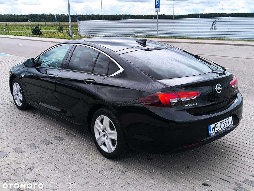 Opel Insignia 1.5 T Elite S&S - 10