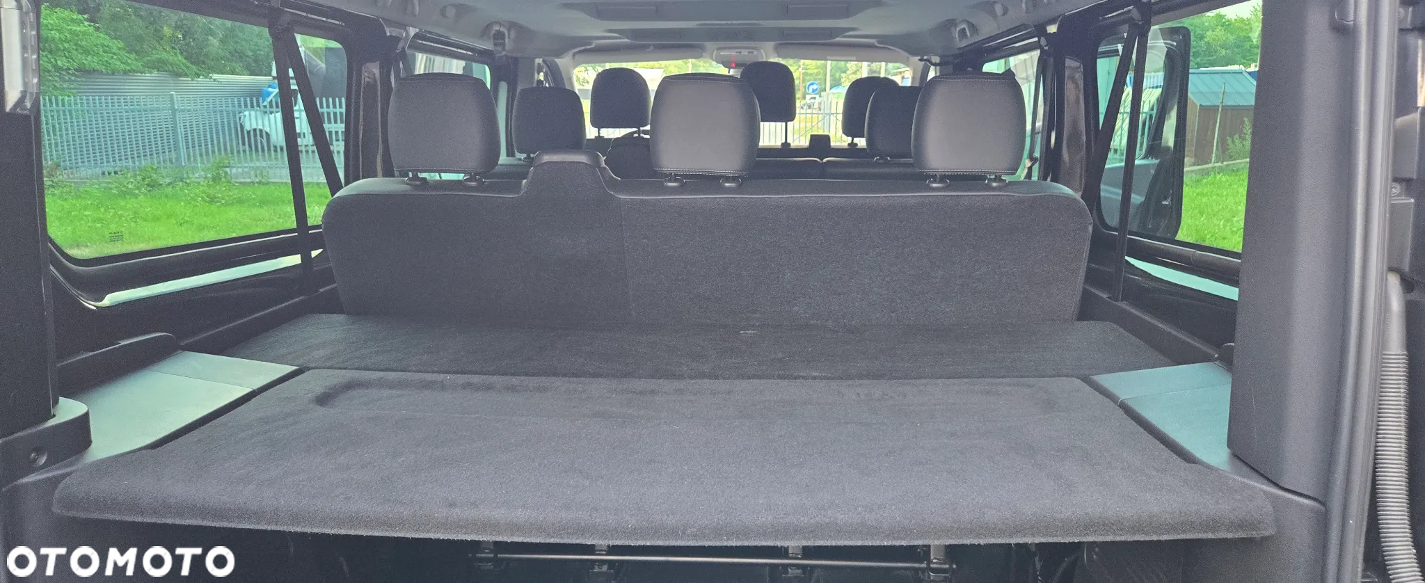 Renault Trafic Grand SpaceClass 2.0 dCi EDC - 18
