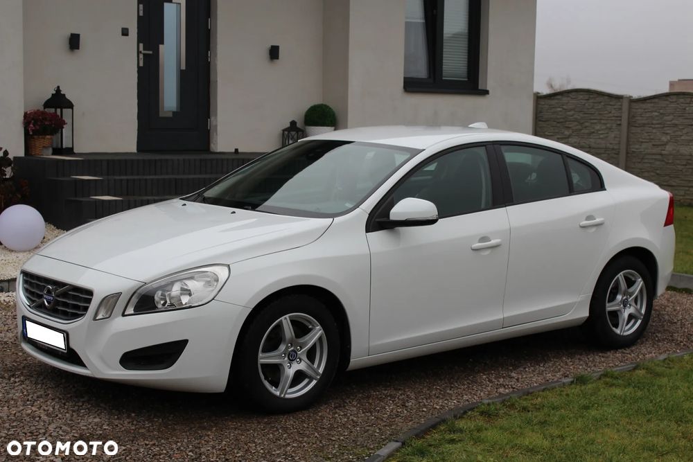 Volvo S60 DRIVe - 4