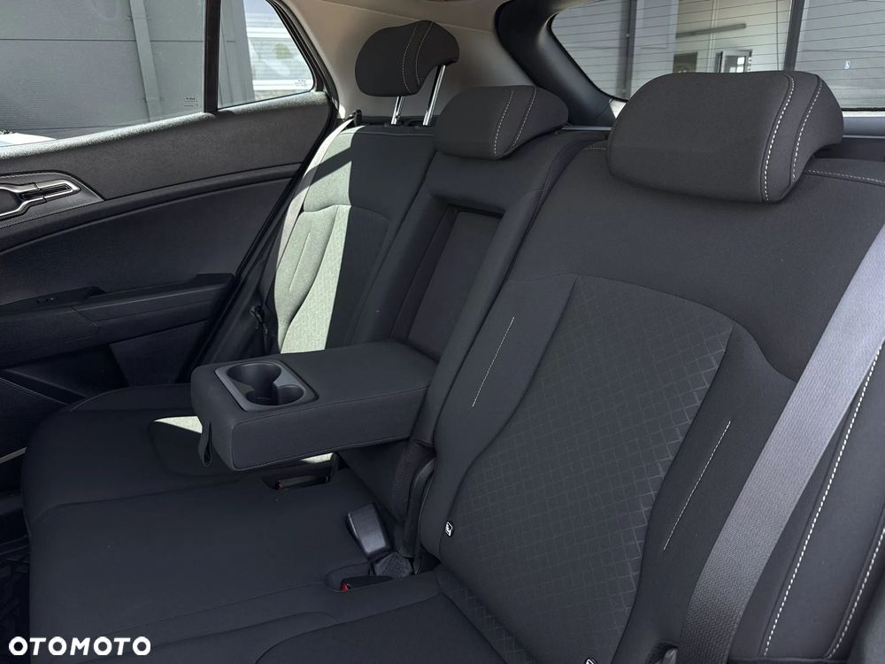 Kia Sportage 1.6 T-GDI MHEV M 2WD DCT - 19