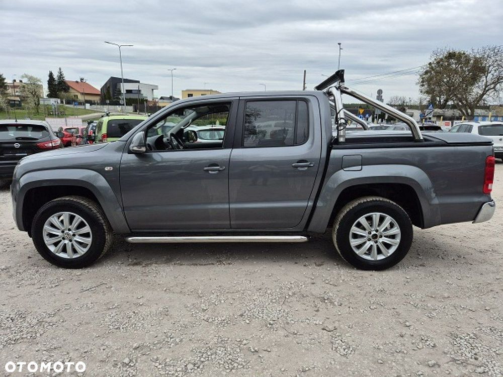 Volkswagen Amarok - 11