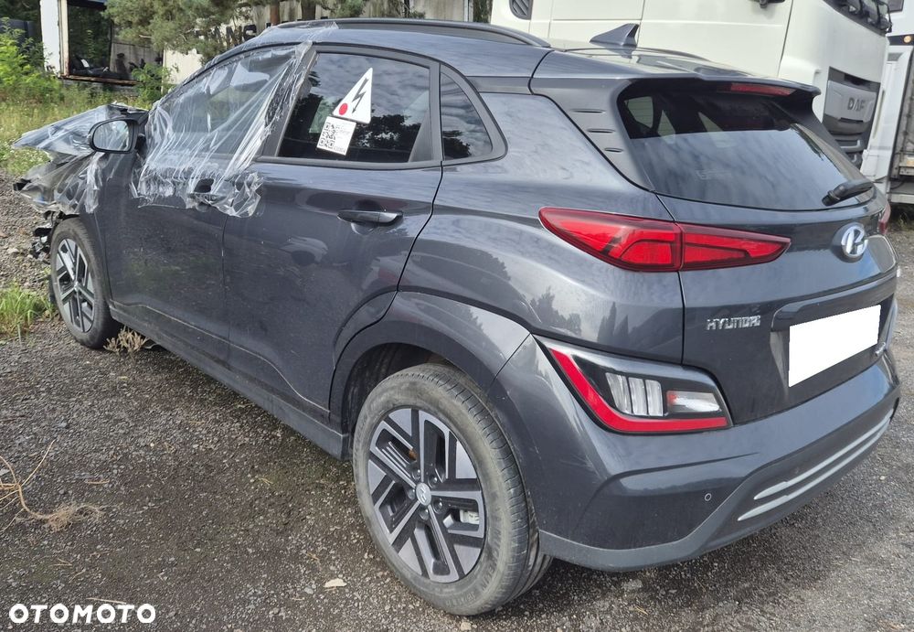 Hyundai Kona 2023 photo 4