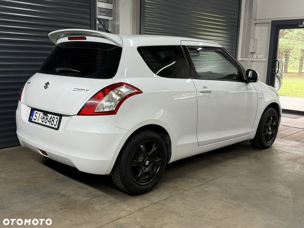 Suzuki Swift - 7