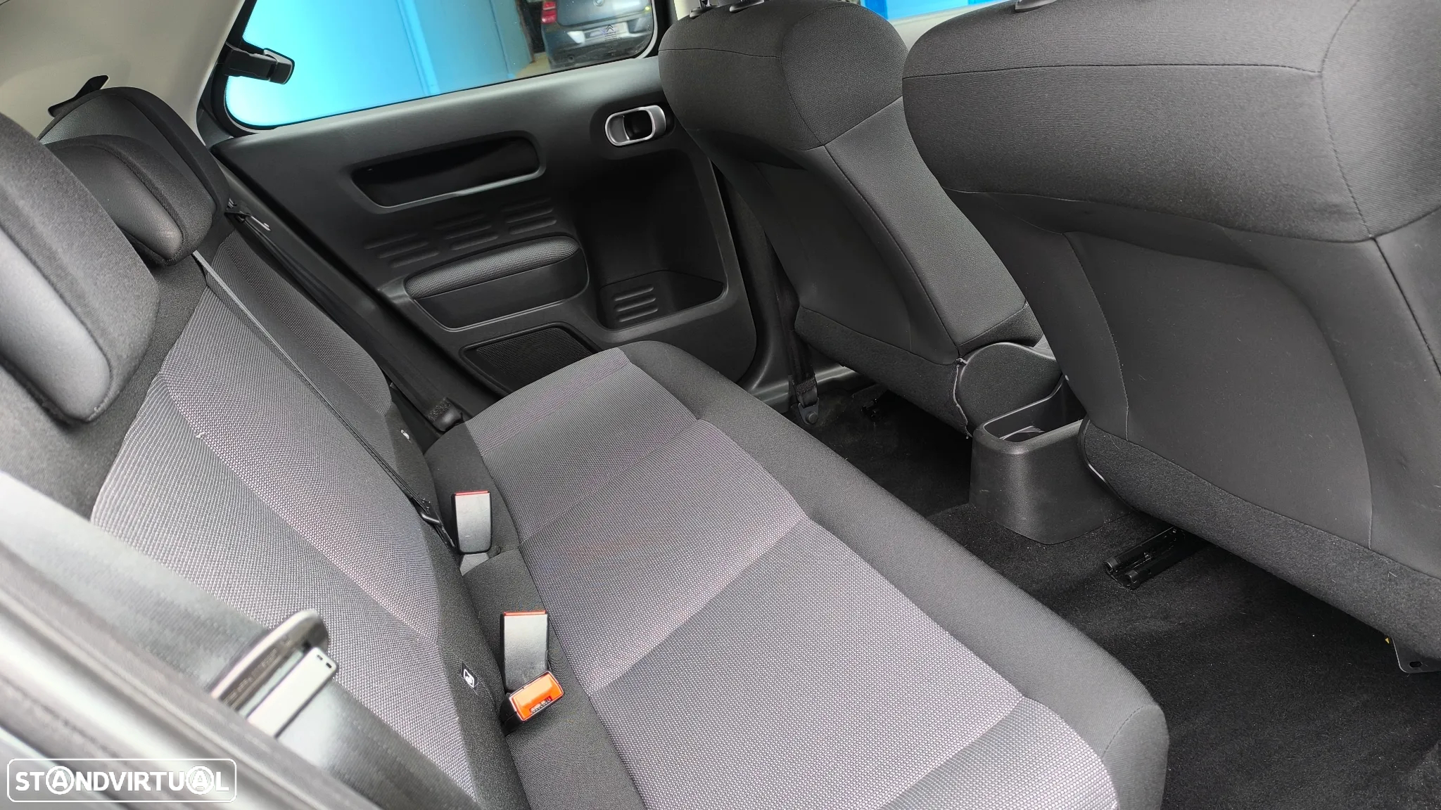 Citroën C4 Cactus 1.6 BlueHDi Shine - 13