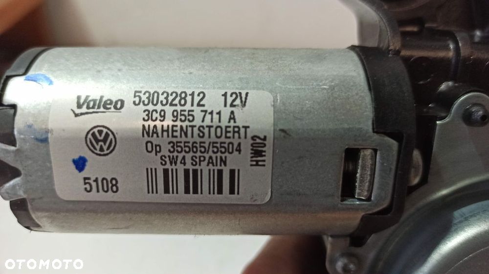 #SILNICZEK WYCIERACZKI TYŁ VW PASSAT B6 KOMBI nr 3C9955711A - 3
