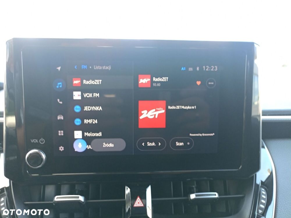 Toyota Corolla 1.8 Hybrid Comfort - 17
