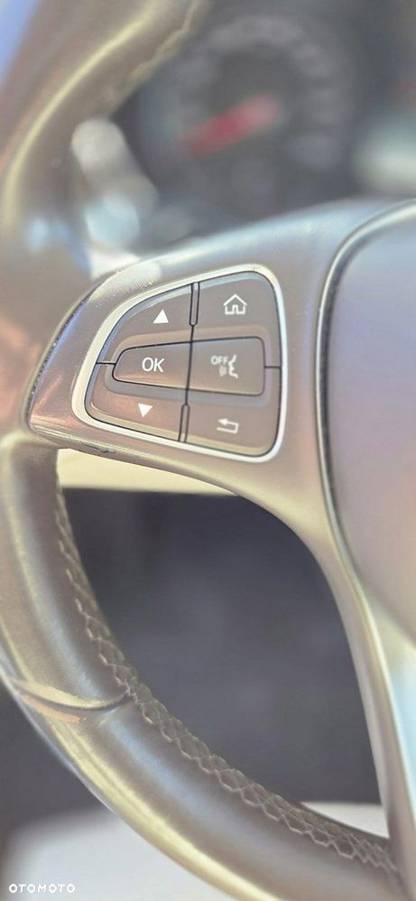 Mercedes-Benz GLC 220 d 4-Matic - 13