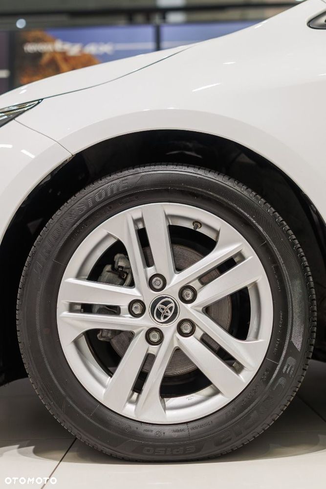 Toyota Corolla 1.8 Hybrid Comfort - 18