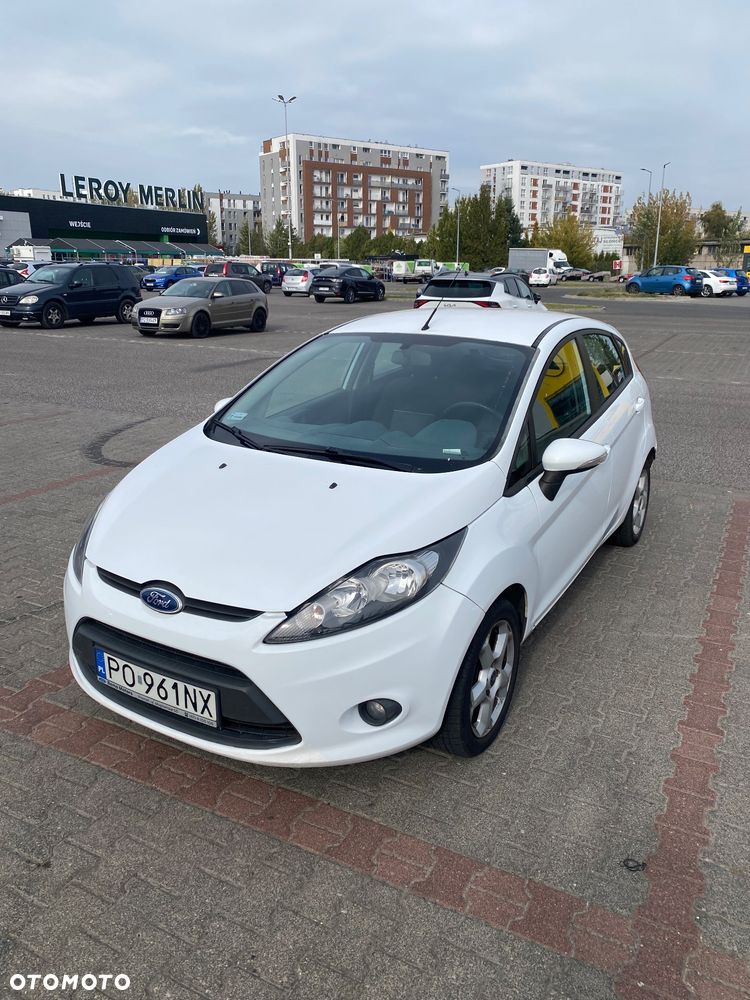 Ford Fiesta 1.25 Ambiente - 2
