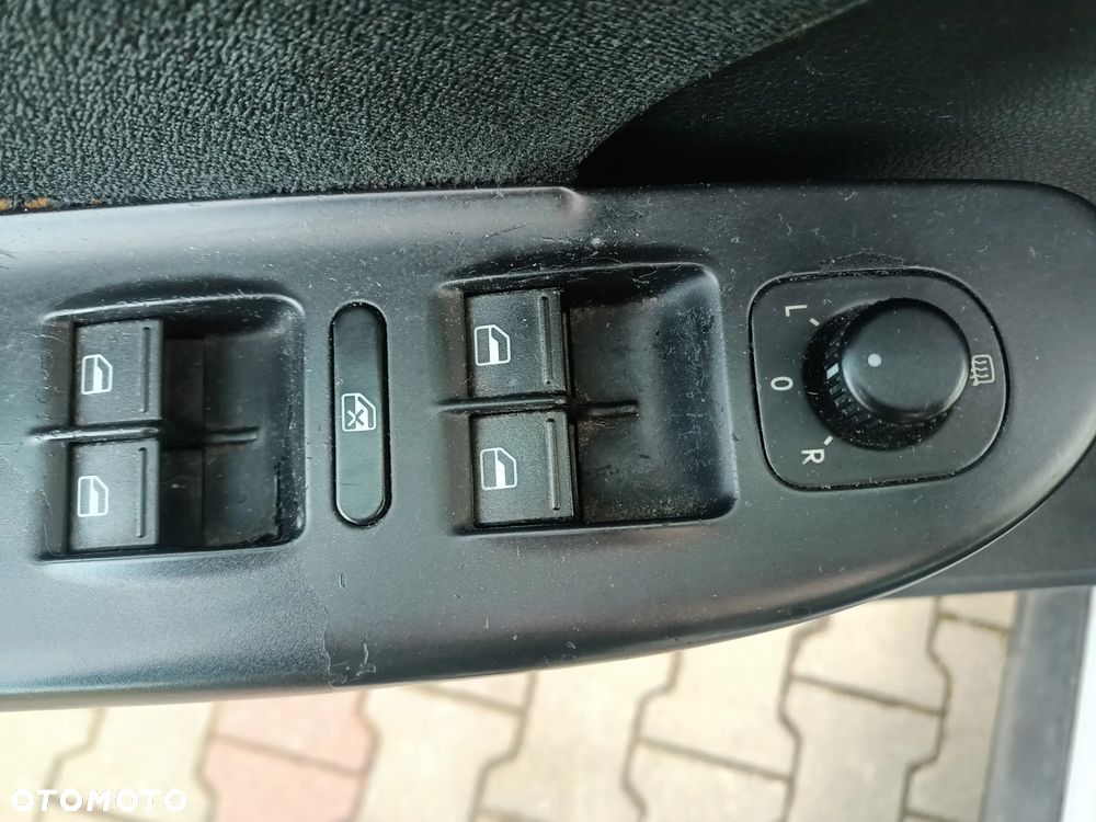 Volkswagen Passat Variant 2.0 TDI DPF Comfortline - 18