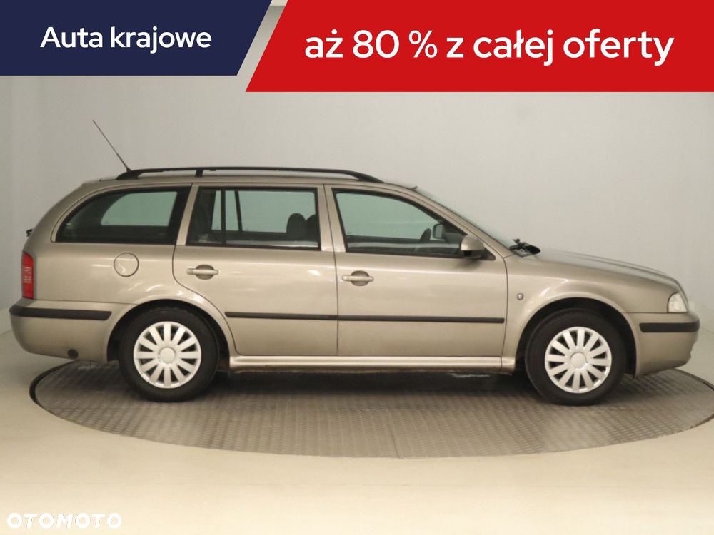 Skoda Octavia - 8