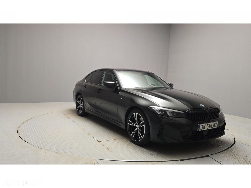 BMW Seria 3 320d xDrive mHEV M Sport - 7