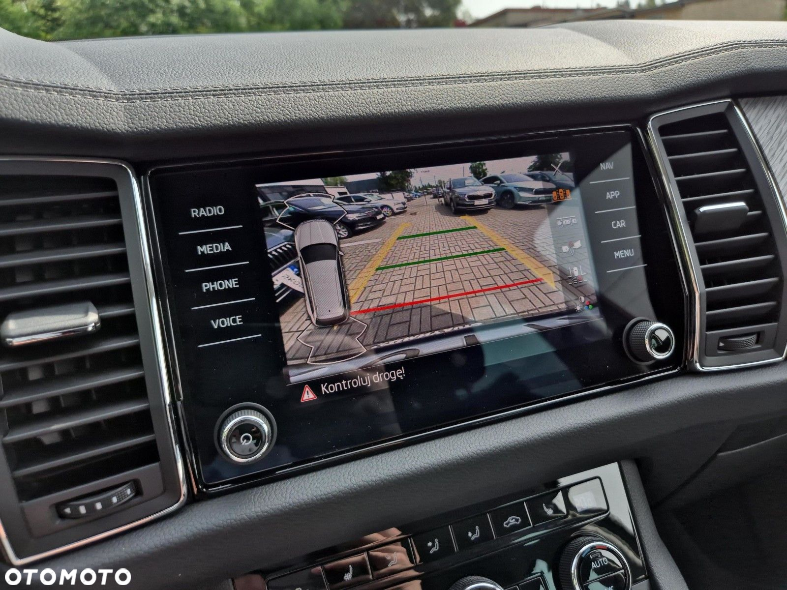 Skoda Kodiaq 1.5 TSI ACT 4x2 Style DSG 7os - 33