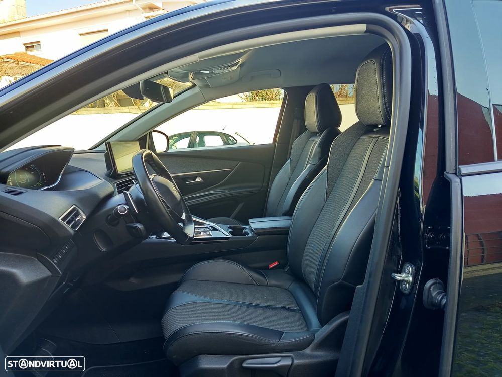 Peugeot 3008 225 e-EAT8 Allure - 12