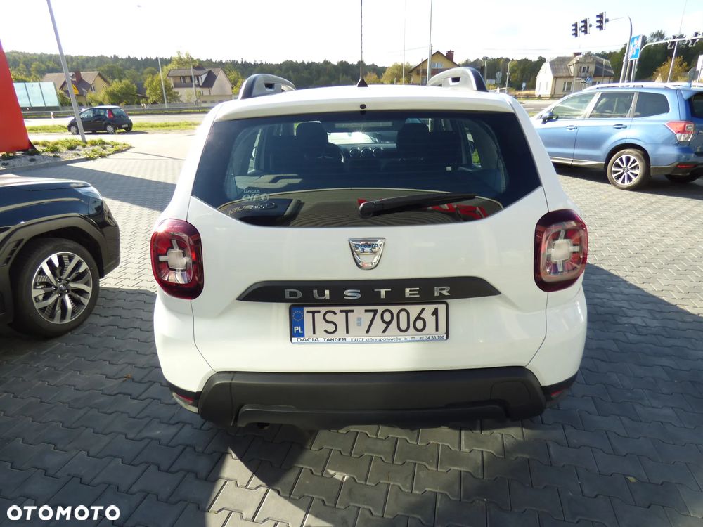 Dacia Duster 1.6 SCe S&S - 8