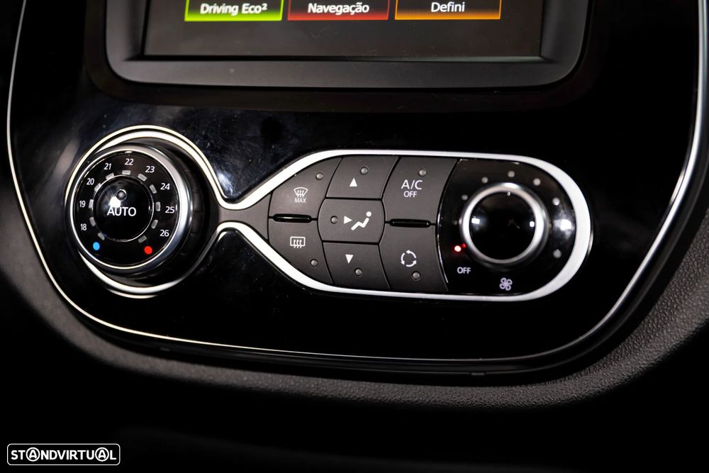 Renault Captur 0.9 TCE Exclusive XMOD - 27