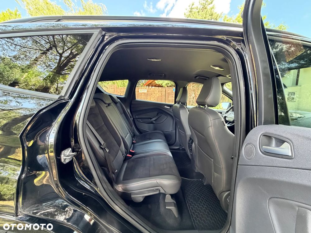 Ford Kuga 1.5 EcoBoost 4x4 ST-Line - 30