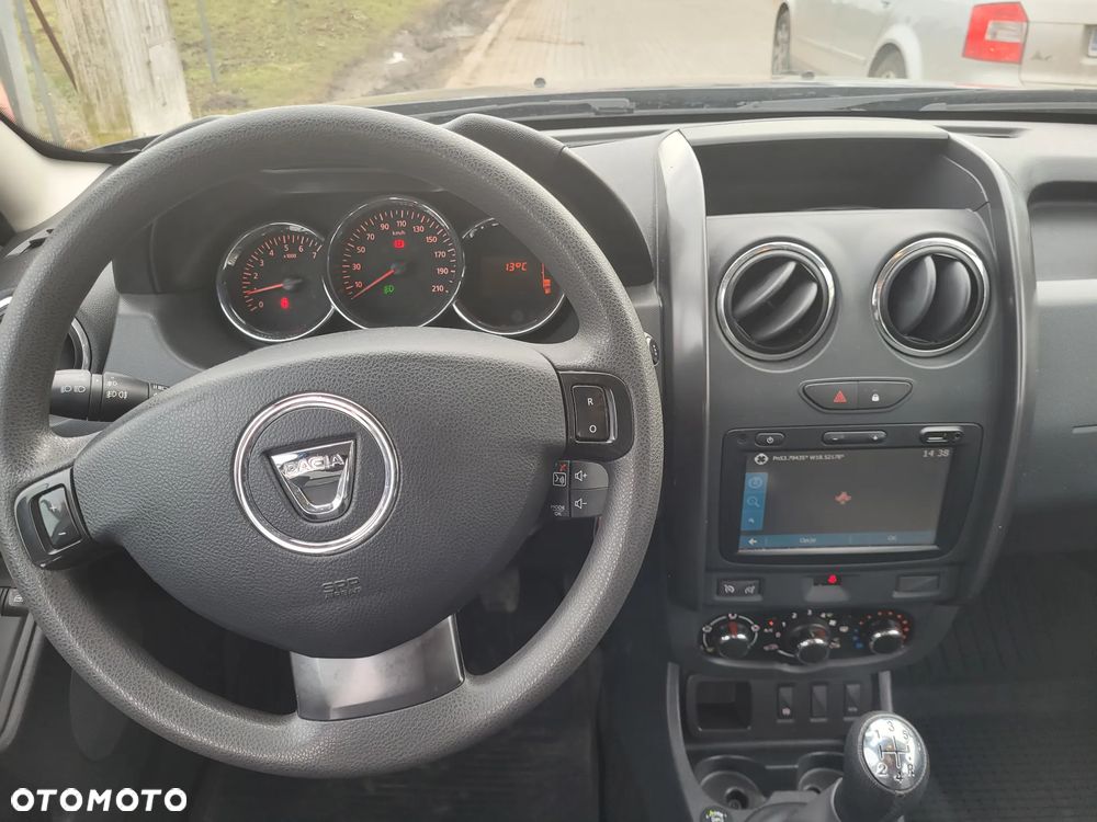 Dacia Duster SCe 115 4x2 Laureate - 12