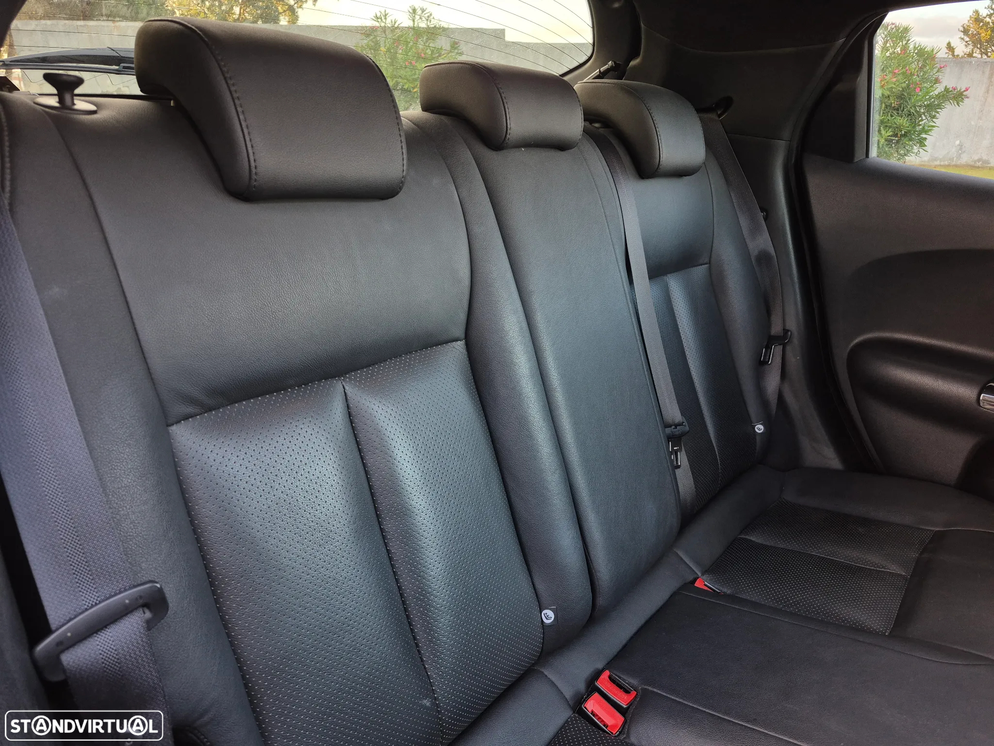 Nissan Juke 1.5 dCi Black Edition - 25