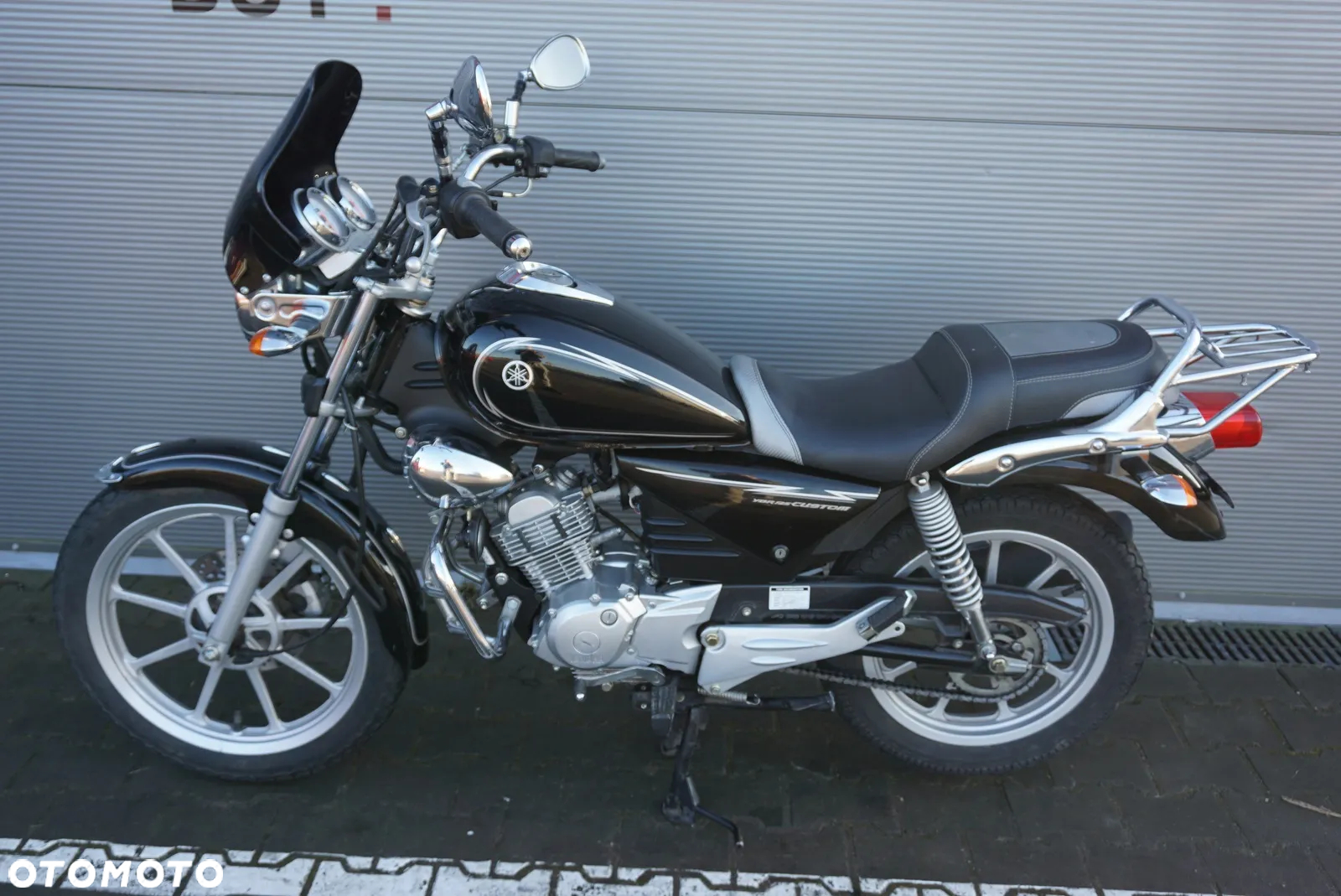 Yamaha YBR - 13