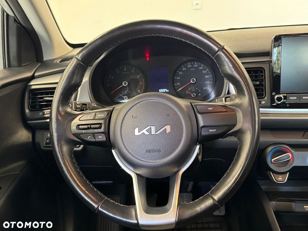 Kia Rio - 13