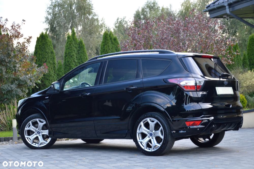 Ford Kuga 2.0 TDCi 4x4 ST-Line - 12