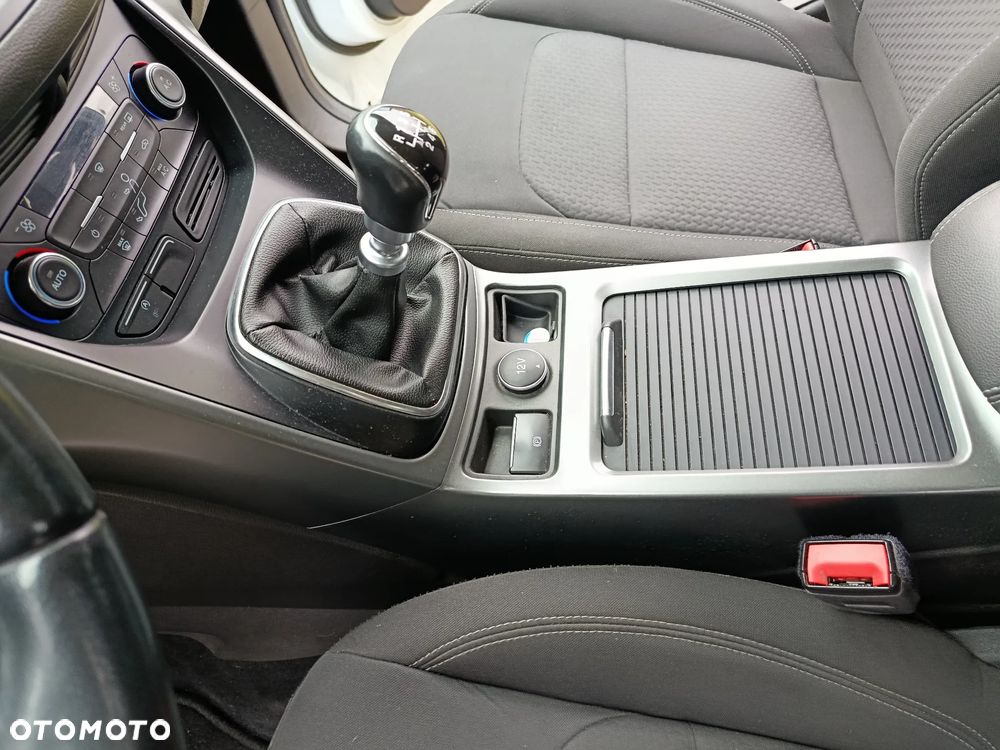 Ford Kuga 1.5 TDCi FWD Edition - 17