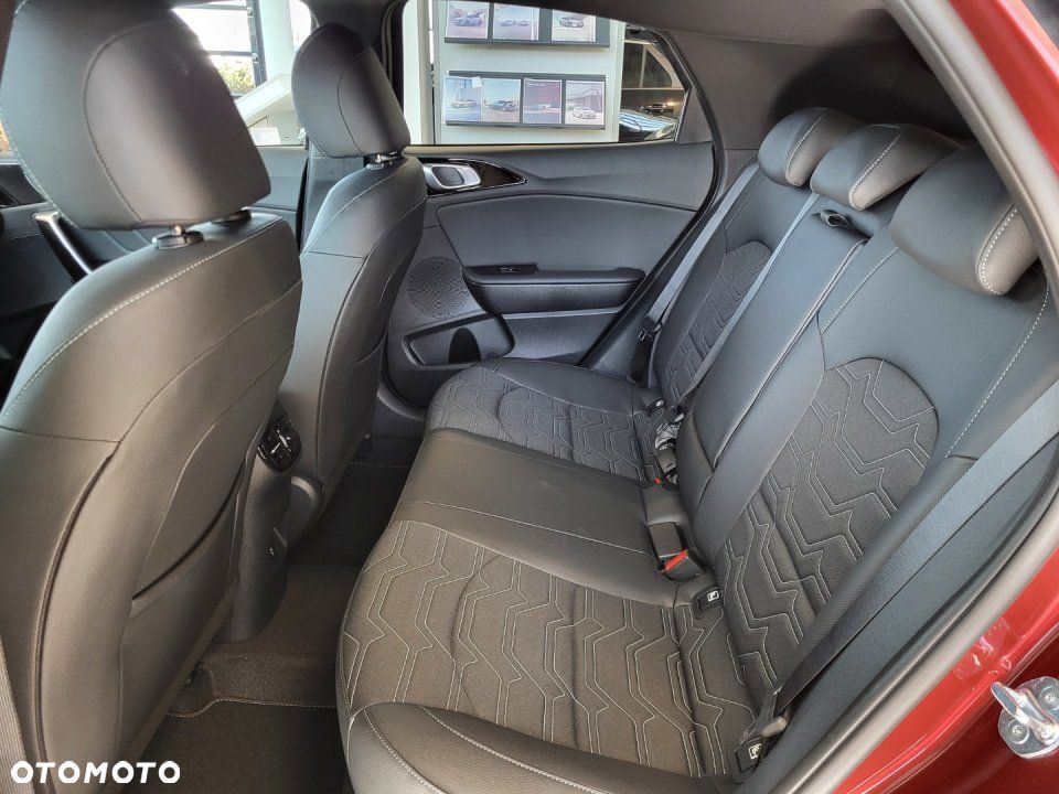 Kia XCeed - 22