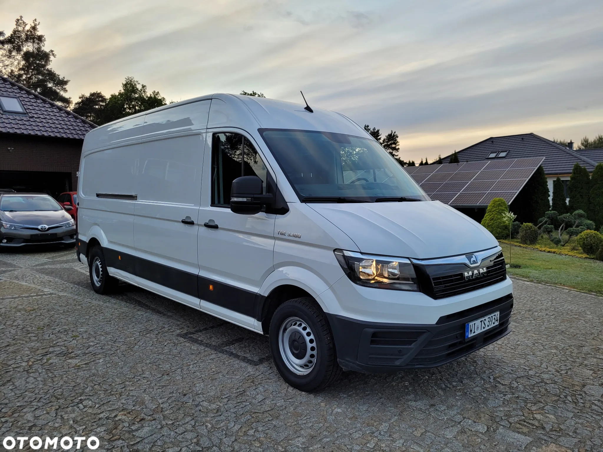 MAN TGE 3 180 - 2